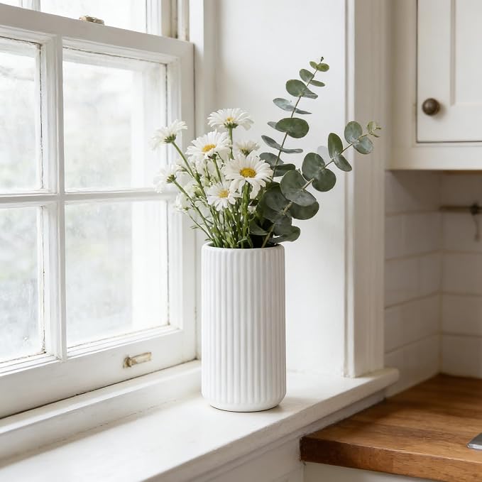 White Ceramic Flower Vase for Pampas Grass, 8 inch Small Decorative Centerpiece Ribbed Vase for Dining Table, Office Desktop, Shelf Bookshelf, Mantel, Entryway, Bathroom, Countertop, Farmhouse, Gift