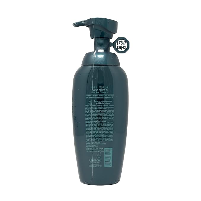 DAENG GI MEO RI - Shampoo for Oily Hair - Korean Scalp Care, Sebum Control, Herbal Extracts - K-Beauty Hair Cleanser - 400ml 13.5FL OZ, Heartleaf 어성초