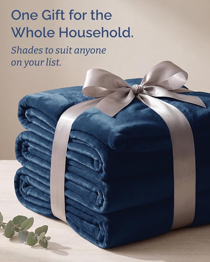 Ultra Soft Fleece Blanket Giant Blanket Size - Flannel Fleece Luxury Blanket - Lightweight for Couch Bed Chair - Thick, Warm and Breathable - All Season Cozy, Navy