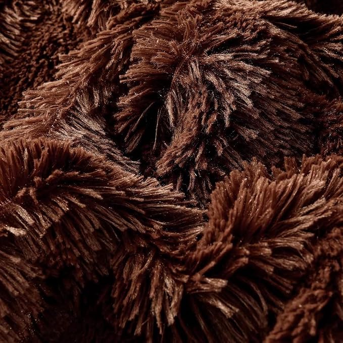 YUSOKI Long Faux Fur King Size Blanket, Brown, 90" x 104" | Ultra Soft, Lightweight for All Season Use, stays fluffy after repeated washes, Perfect Gifts, Machine Washable