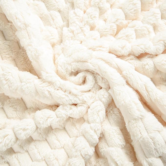 Excervent Hexagon Jacquard Throw Blanket for Bed, 60x80 Inches, Ivory | Big Decorative Fuzzy Flannel Fleece Throw Blanket for Sofa Bed Couch, Super Soft Cozy, Suitable for All Seasons