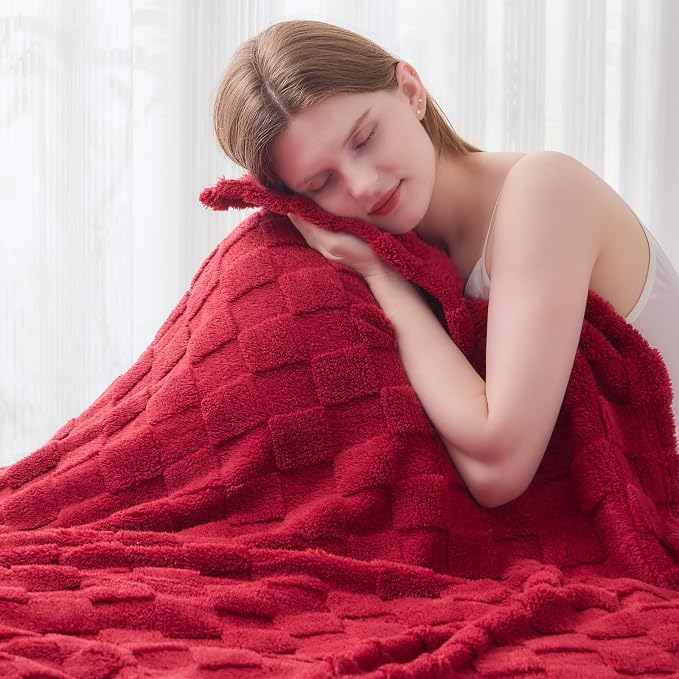 NEWCOSPLAY 3D Checkered Flannel Twin Blanket, Red Checkered, 60"x80" | Super Soft Cute Lightweight Decorative Premium Silky Fleece Blanket for Couch Sofa Bed, Gift for Women Men, All Season Use