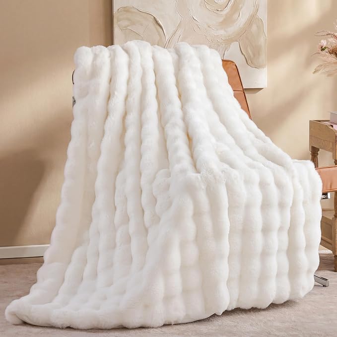 Faux Rabbit Fur Throw for Couch - Cream White Bubble Blanket 50"x60" | Fluffy Plush Fuzzy Throw for Sofa & Bed, Super Soft Cozy Comfrt Blanket, Luxury Aesthetic White Decor Gift for Women