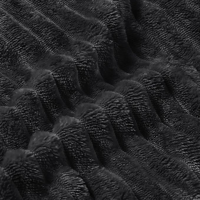 BEDELITE 3D Ribbed Jacquard Black Blankets Queen Size for Bed, 90x90 Inch | Soft Warm Decorative Fluffy Blanket, Cozy Fuzzy Lightweight Plush Fleece Throw Blankets for Bed, Room Decor, Gift for Women