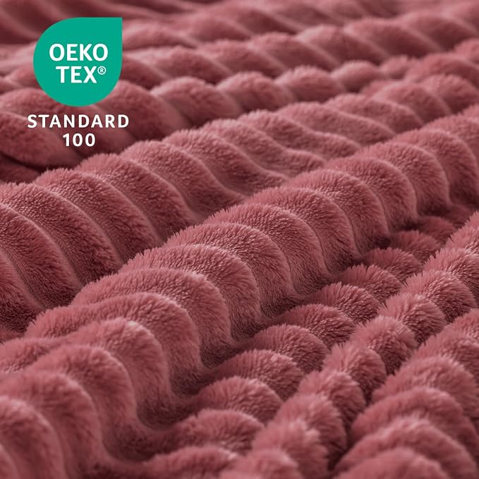 BEDELITE Ribbed Jacquard Brick Dust Fleece Twin Blanket for Bed, 60x80 Inch | Soft Warm Decorative Fluffy Blanket, Cozy Plush Lightweight Fuzzy Throw Blanket for Couch Sofa Room Decor, Gift for Women