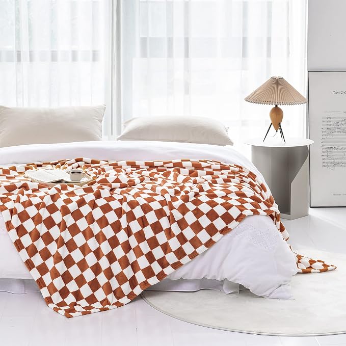 LOMAO Throw Blankets Flannel Blanket with Checkerboard Grid Pattern Soft Throw Blanket for Couch, Bed, Sofa Luxurious Warm and Cozy for All Seasons (Maple Brown, 60"x80")