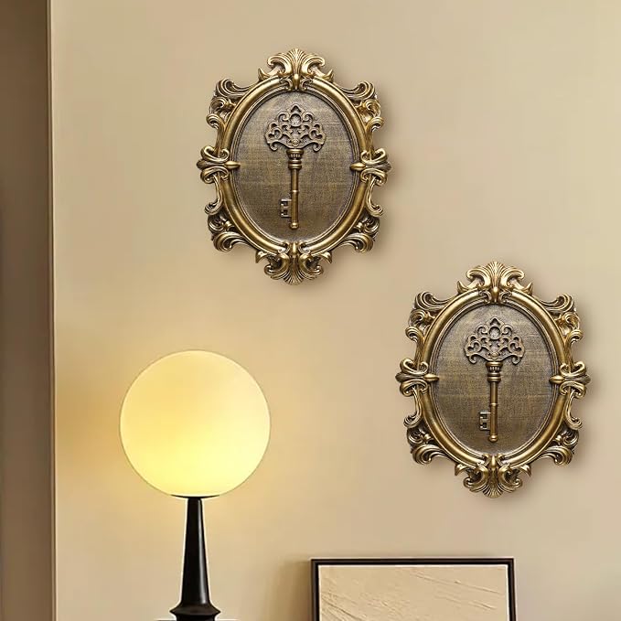 Vintage Key Wall Sculpture, Antique Wall Decor,Retro Hallway Wall Art,Hanging Decoration with Embossed Key Design, Oval Aesthetic Room Decor, Vintage Decoration for Living Room Bedroom Gallery,Unique Gifts
