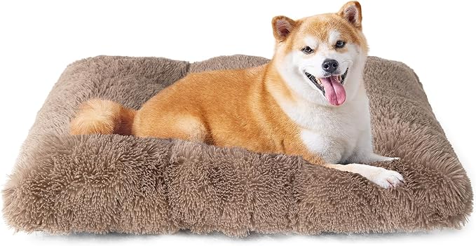 EHEYCIGA Fluffy Dog Crate Bed for Large Dogs, Plush Faux Fur Pad, Camel | Calming Anti Anxiety Large Dog Crate Bed, Washable Soft Warm Mat with Non-Slip Bottom