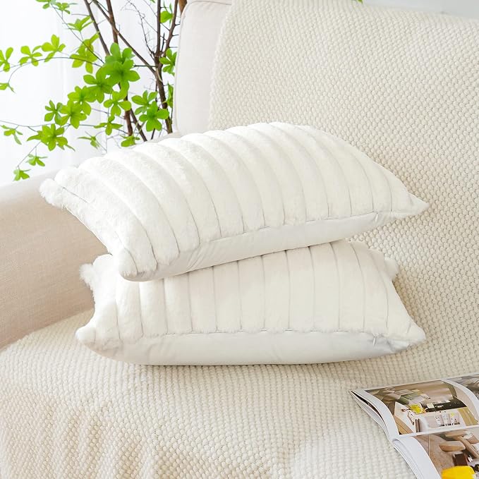 Soleebee Set of 2 Throw Pillow Covers Soft Cozy Velvet Pillowcase Faux Rabbit Fur Cover for Couch Sofa Bed Chair Home Decorative Pillows Cover (12x20 Inch, Beige White)