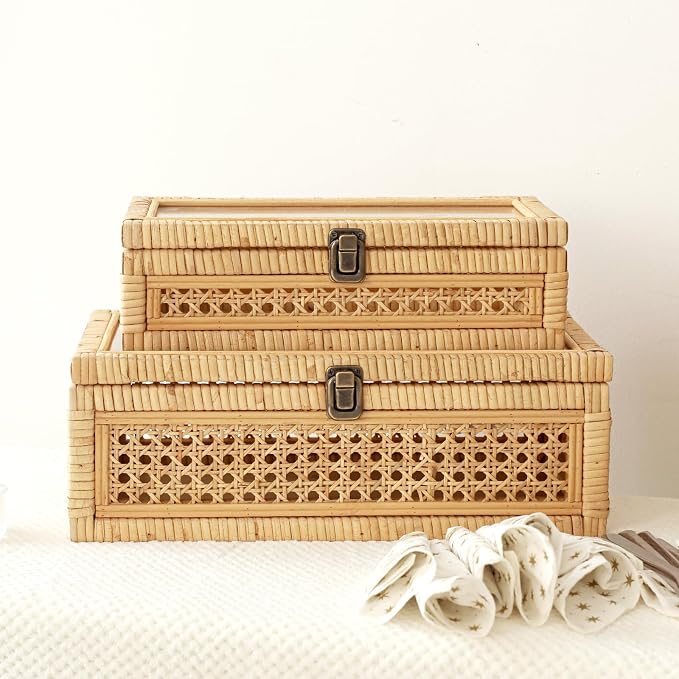 DECOR4SEASON Rattan and Cane Stacking Boxes with Glass Top Lid - Set of 2 for Boho, and Rustic Farmhouse Decor | Natural Rattan Texture, Vintage Trunk Style, Decorative Storage Boxes for Boho, and Rustic Farmhouse Decor