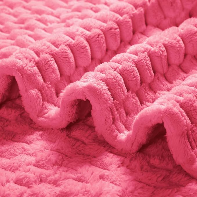 Excervent Hexagon Jacquard Throw Blanket for Bed, 50x70 Inches, Hot Pink | Decorative Fuzzy Flannel Fleece Throw Blanket for Sofa Bed Couch, Super Soft Cozy, Suitable for All Seasons