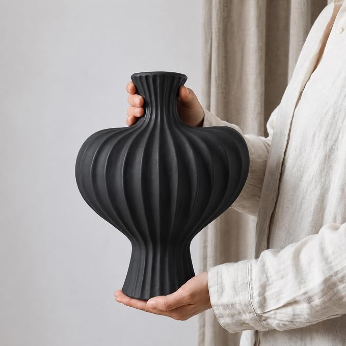 Ceramic Flower Vase Home Decor,11" Rustic Vintage Clay Black Heart Terracotta Vases Farmhouse Table Vases Living Room Decor Pottery Pots for Home Shelf Coffee Dining Desk Fireplace