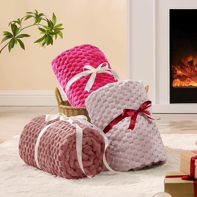 BEDELITE Hot Pink Twin Blanket for Couch, Soft Cozy Gifts for Women, 60*80 | 3D Jacquard Decorative Fleece Blanket, Super Soft Plush Throws, Cute Birthday Gift for Women & Men, Suitable for All Seasons