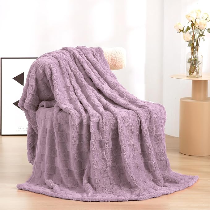Light Purple Throw Blanket 60”×80”Checkered Design for Couch | Super Soft Cozy Plush Microfiber 3D Square Pattern Fleece Flannel Blanket for Sofa Bed Lightweight for Adults,Women