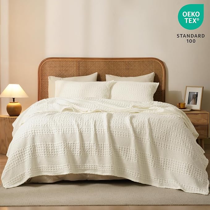 PHF 100% Cotton Waffle Weave Blanket Queen Size, Lightweight Breathable Summer Blanket for Hot Sleepers, Pre-Washed Soft Layer for Bed, Couch, Aesthetic Home Decor & Gift, 90"x90", Cannoli Cream