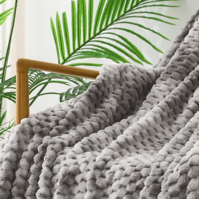 Exclusivo Mezcla 3D Fleece Twin Size Blanket for Bed, Tie-dye Grey | Extra Soft Fuzzy Plush Lightweight Bed Blankets, Cozy Fluffy Decorative Blankets for All Seasons, 60x80 Inches