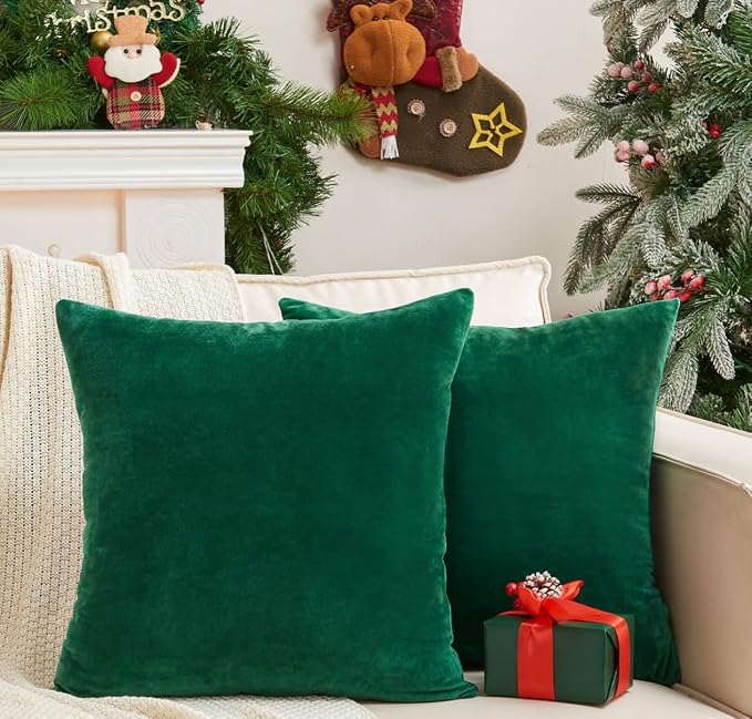 Pack of 2 Christmas Green Pillow Covers 22x22 Inch Decorative Throw Pillow Cover, Velvet Emerald Pillowcases for Couch Sofa Bed, Home Boho Decor, Modern Soft Cushion Covers
