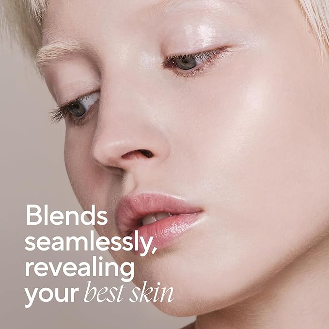 MADARA Liquid Foundation Face Makeup – Skin Equal Soft Glow Mineral Foundation SPF15 PORCELAIN IVORY 10-30 ml, Hyaluronic Acid, Buildable Medium Coverage, Dewy Finish, Vegan, COSMOS natural certified