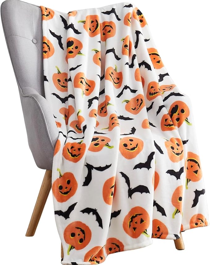 Halloween Fleece Throw Blanket: Happy Jack O'Lantern Pumpkins and Black Bat Design on Soft Velvety Blanket for Sofa Bed Couch Chair Dorm, 50" x 60"