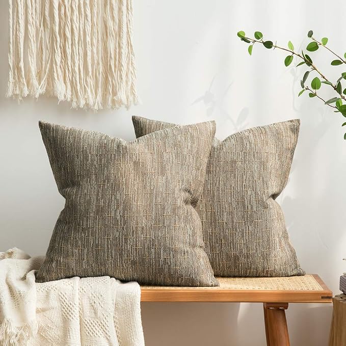 MIULEE Pack of 2 Decorative Burlap Linen Throw Pillow Covers Modern Farmhouse Pillowcase Rustic Woven Textured Cushion Cover for Sofa Couch Bed 18x18 Inch Light Brown