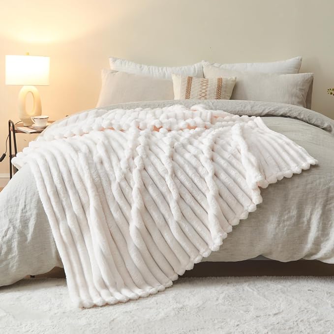 NEWCOSPLAY Fleece Ribbed Cozy Twin Blanket for Couch, Ivory, 60"x80" | Premium Silky Flannel Blanket, Soft Lightweight Fluffy Throw Blanket for Bed Sofa Decor, Gift for All Season Use