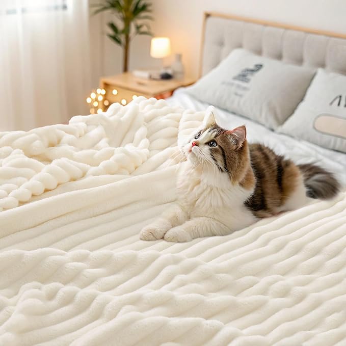 decorUhome Cream White Fleece King Blanket 108x90 Inches | Soft Fleece Bed Cozy Fluffy Plush Flannel Large Striped Throws for Couch Sofa, Decorative Fuzzy Blanket for Woman