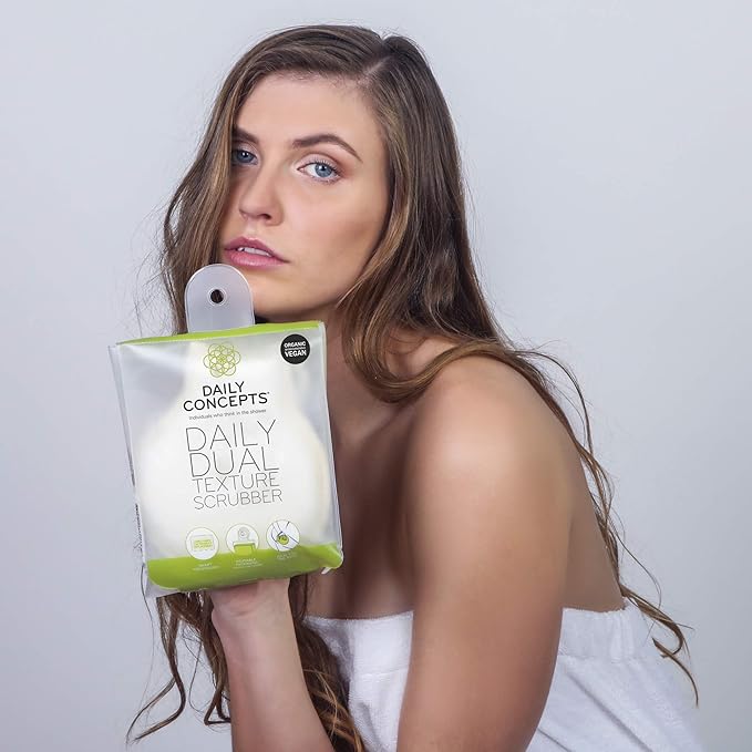 Daily Dual Texture Scrubber - Daily Concepts - Regular texture where you need more exfoliation and soft texture for the more gentle parts of your body