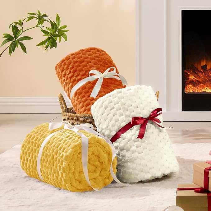 BEDELITE Fall Throw Blanket for Couch, Soft Gifts for Women, Orange, 50*60 | 3D Jacquard Decorative Fleece Blanket, Super Soft Plush Throws, Cute Birthday Gift for Women & Men, Suitable for Autumn