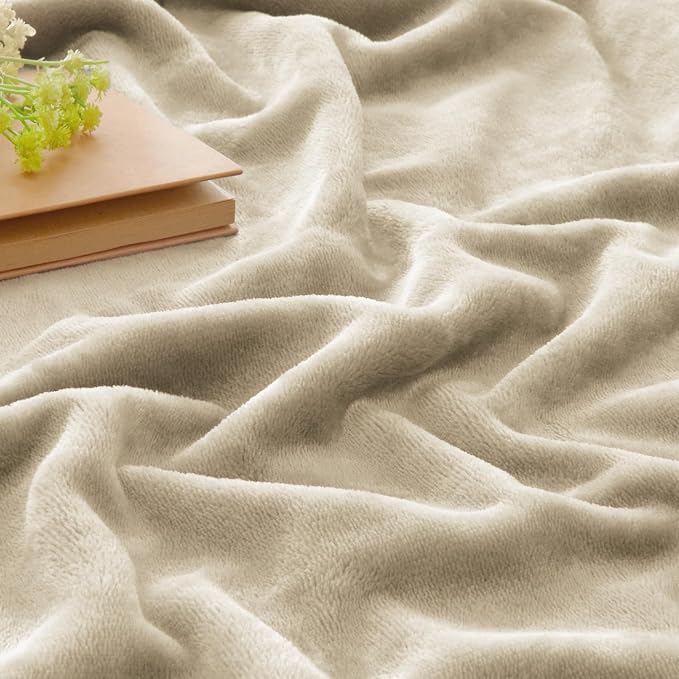 BEDELITE Fleece Blanket Soft Plush Queen Size Bed Blanket Linen 90"x90" | Ultra Soft Fleece, Plush Microfiber, Lightweight Warmth, All Season Comfort, Fade Resistant, Machine Washable,Perfect for Bed