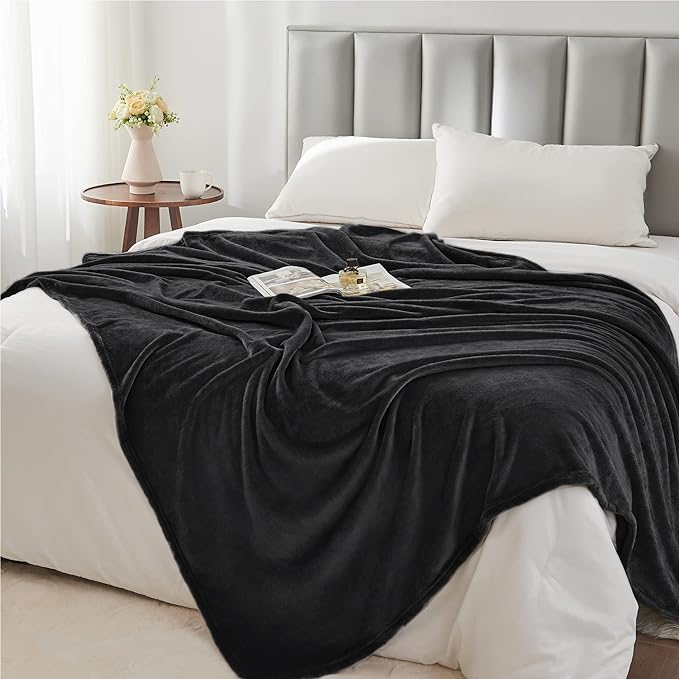 BEDELITE Fleece Blanket Soft Plush Queen Size Bed Blanket Black 90"x90" | Ultra Soft Fleece, Plush Microfiber, Lightweight Warmth, All Season Comfort, Fade Resistant, Machine Washable,Perfect for Bed