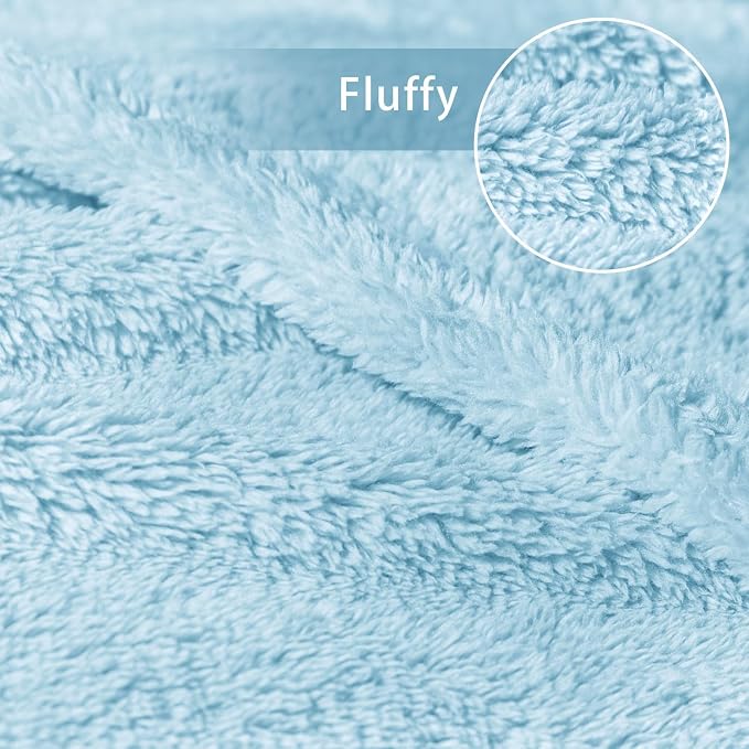 Exclusivo Mezcla Soft Plush Fleece King Size Blankets for Bed Living Room | Lightweight Fuzzy Fluffy Large Blanket for All Seasons, Cozy Velvet for Women Men, Machine Washable, 90"x104", Light Blue