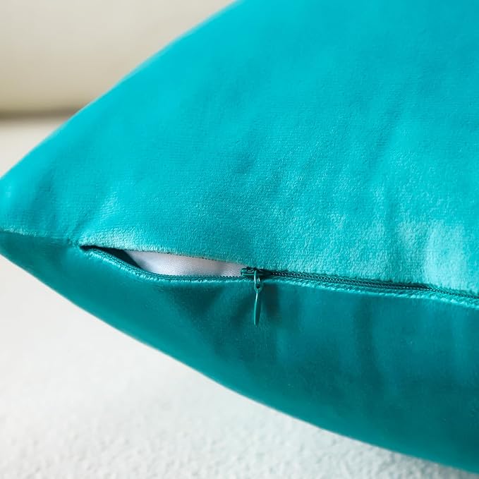 Artscope Luxury Velvet Pillow Covers Super Soft Decorative Rectangle Throw Pillow Covers Case Cushion Covers for Sofa Couch Bedroom Car Decor 16x24 Inch Turquoise
