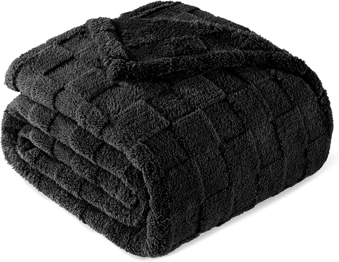 Exclusivo Mezcla 3D Checkered Fleece Twin Blanket for Bed, Black | Super Soft and Cozy Fluffy Bed Blanket, Cute Fuzzy Blanket for Teens Back to School, Dorm Essentials, All Season, 60"x80"