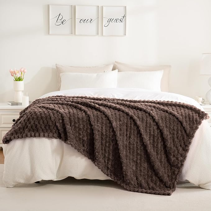 Excervent Big 3D Clouds Stylish Blanket for Bed, 60x80 Inches, Brown | Big Decorative Fuzzy Flannel Fleece Throw Blanket for Sofa Bed Couch, Super Soft Cozy, Suitable for All Seasons