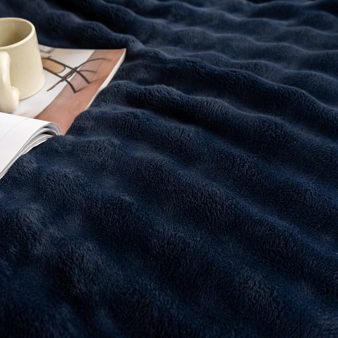 YUSOKI Luxury 3D Bubble Light Weighted Throw Blanket 2.8lb,All Ages,Home Decoration, (Navy,60 * 80inches)