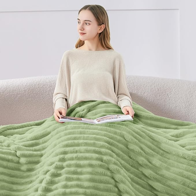 BEDELITE Striped Fleece Throw Blanket, Sage Green, 50"x60" | 300GSM Microfiber Fleece, Soft Cozy, Lightweight Warm, Double-Sided Plush, Machine Washable, Gift, Room Decor, for Couch Sofa
