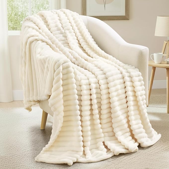 decorUhome Cream White Fleece Queen Blanket 90x90 Inches | Soft Fleece Bed Cozy Fluffy Plush Flannel Large Striped Throws for Couch Sofa, Decorative Fuzzy Blanket for Woman