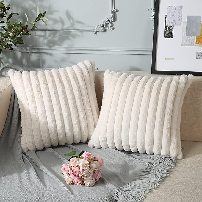 Soleebee Set of 2 Throw Pillow Covers Soft Cozy Velvet Pillowcase Faux Rabbit Fur Cover for Couch Sofa Bed Chair Home Decorative Pillows Cover (20x20 Inch, Beige White)
