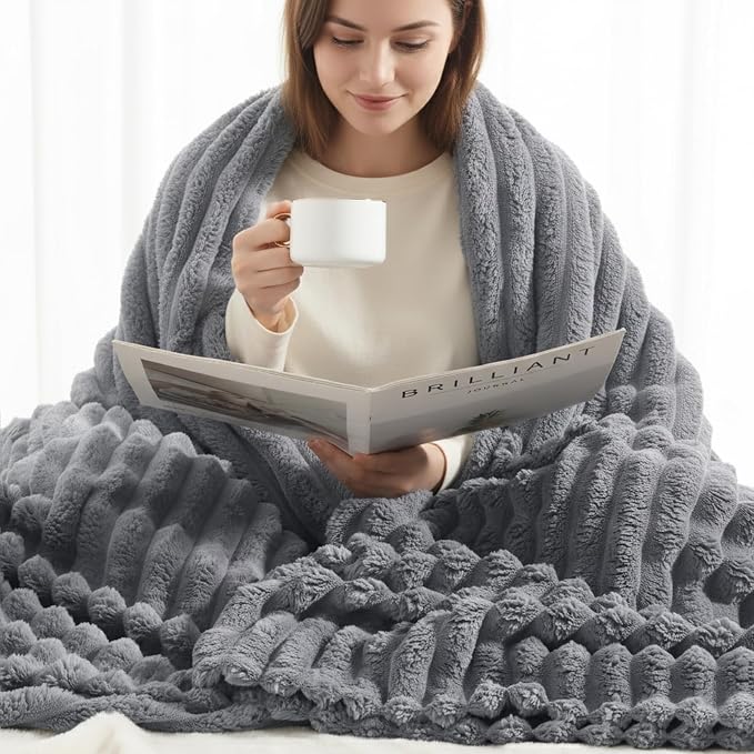 decorUhome Grey Fleece Throw Blanket 50x60 Inches | Soft Couch Cozy Fluffy Plush Flannel Striped Blanket for Sofa Bed, Lightweight Decorative Ribbed Fuzzy Blanket for Woman