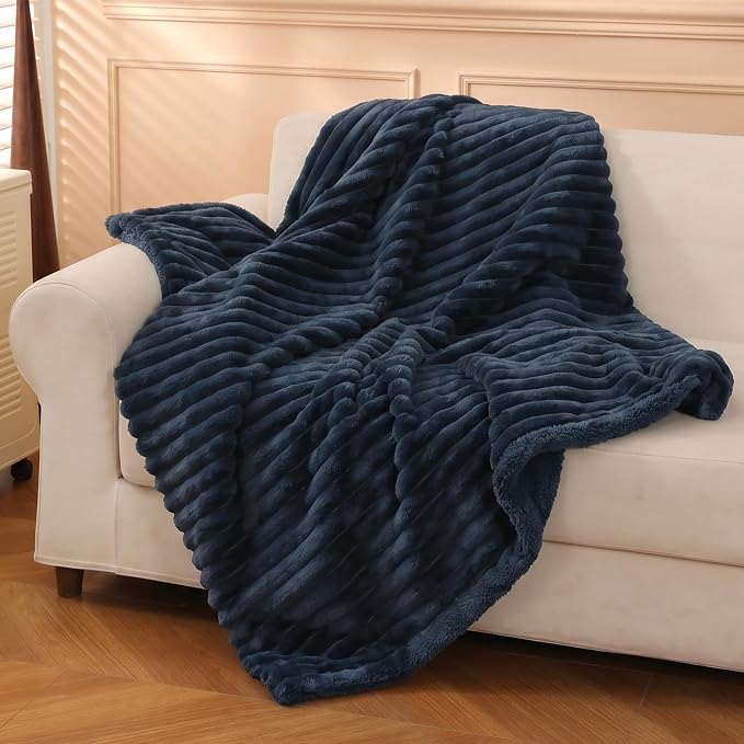 PuTian Waterproof Dog Blanket for Couch, 25"x35", Navy | Blocks Urine, Stains and Pet Hair to Guard Furniture, Perfect For Dogs & Cats On Couch, Bed, Car And Travel