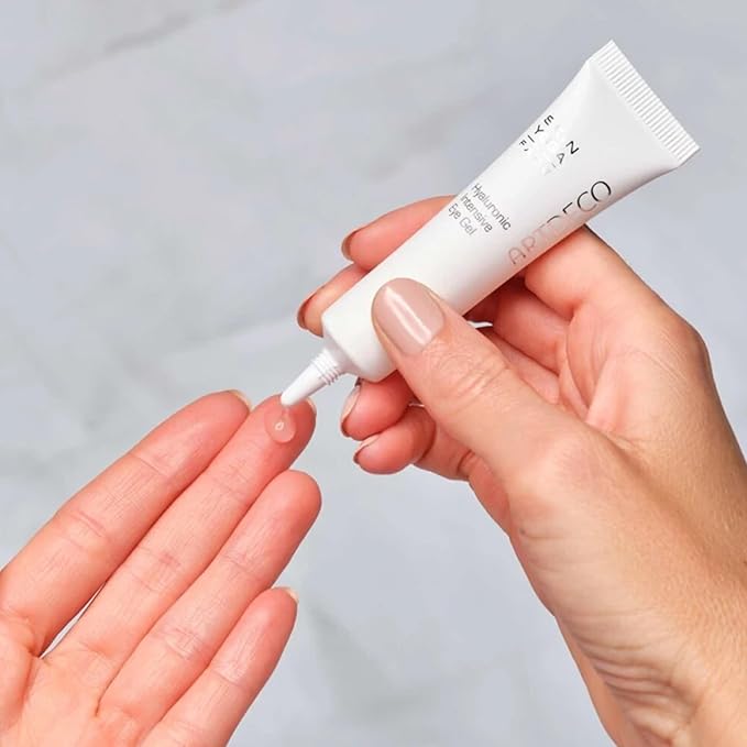 ARTDECO Hyaluronic Intensive Eye Gel - hydrating gel for eyes - reduces fine lines, wrinkles, imperfections & signs of tiredness - long-lasting effect - facial skin care products - eye cream - 0.50 Oz