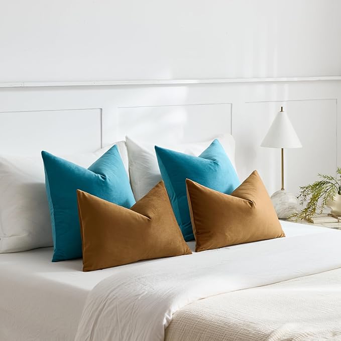 Throw Pillow Covers 22x22 Turquoise: Pack of 2 Cozy Soft Velvet Square Modern Luxury Decorative Throw Pillow Cases for Sofa Couch Living Room Bed Home Decor