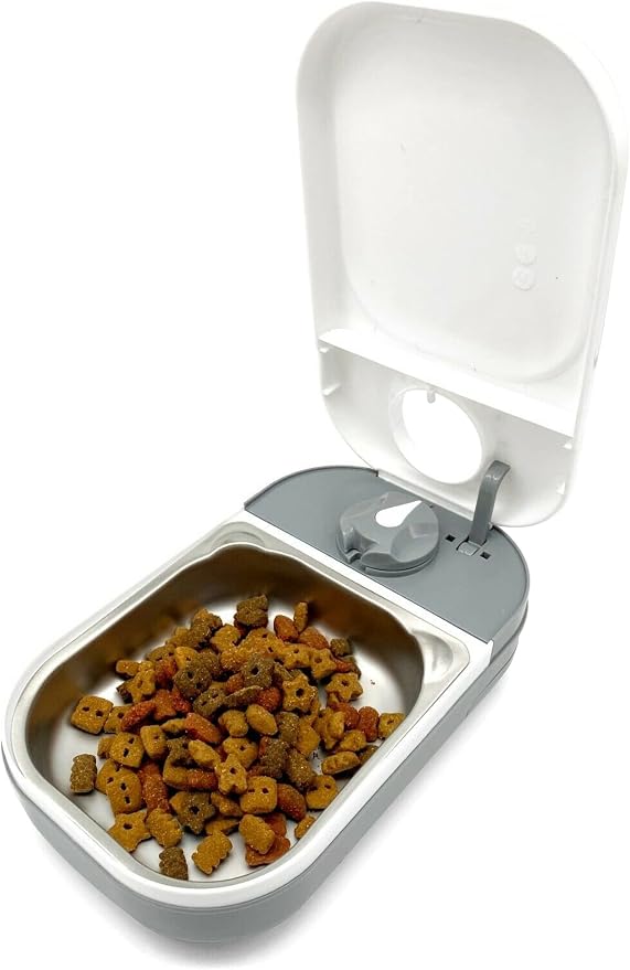 Closer Pets C100 1-Meal Automatic Pet Feeder for Dry & Wet Food, White
