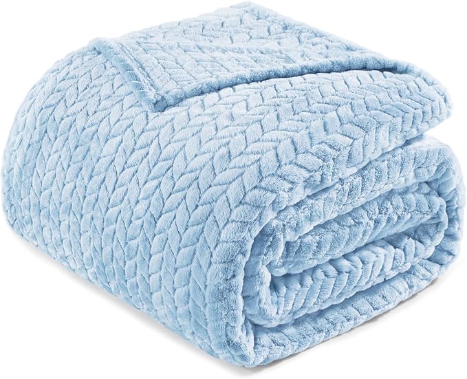 Exclusivo Mezcla Soft Fleece Bed Blanket Twin Size, 60”x80”, Light Blue | Cozy Fluffy Lightweight Blankets for Summer, Decorative Plush Flannel Throws for Living room, Bedroom with Leaves Pattern