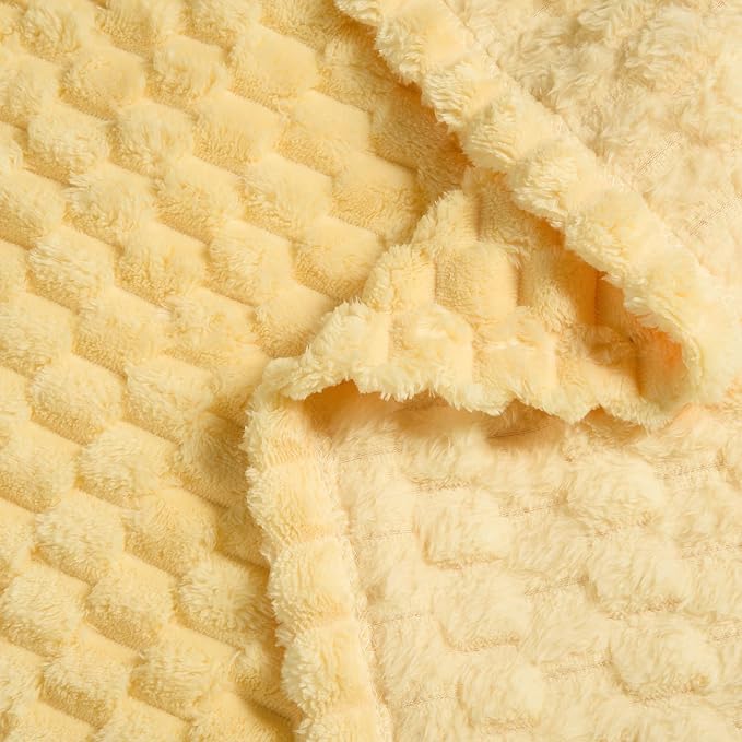 Vessia Flannel Fleece Throw Blanket, 3D Jacquard Light Yellow Fuzzy and Warm Blanket for Couch,Sofa,Bed,Chair, 300GSM Soft Touch Cozy Throw for All-Season Home Decor(50x40inch)
