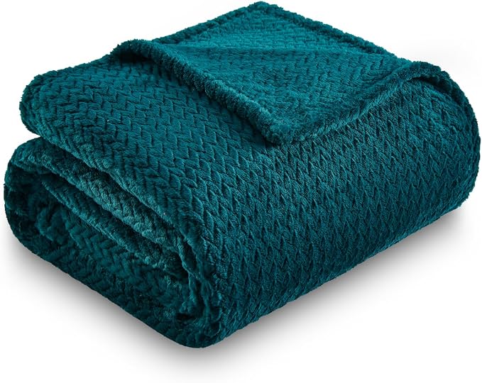 NEWCOSPLAY Fleece Leaves Pattern Twin Blanket, Dark Teal, 60"x80" | Super Soft Throw Blanket, Lightweight Cozy Bed Sofa Blanket, Premium Silky Flannel Fleece, Travel Blanket for All Season Use
