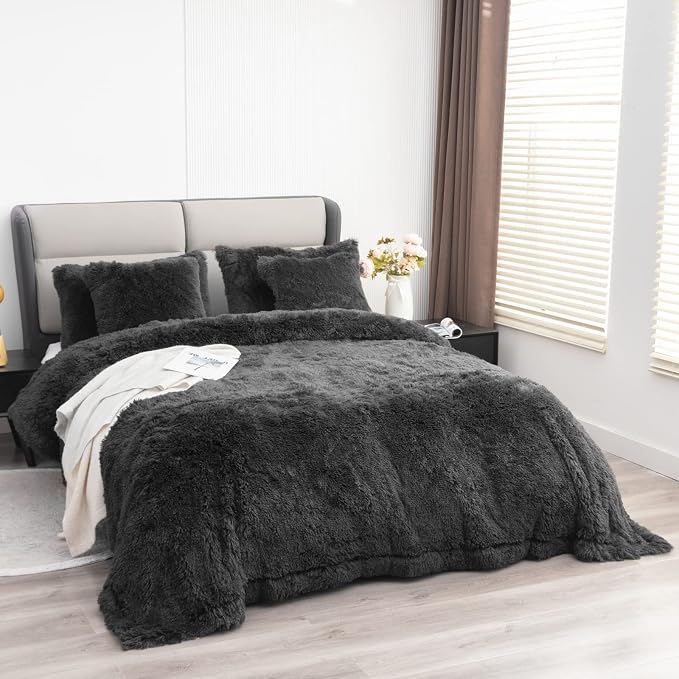 YUSOKI Long Faux Fur Queen Size Blanket, Morel, 90" x 90" | Ultra Soft, Lightweight for All Season Use, stays fluffy after repeated washes, Perfect Gifts, Machine Washable