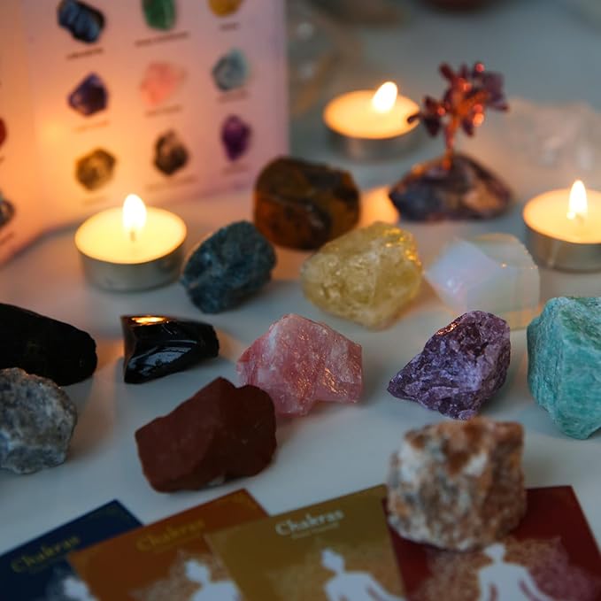 MYDAYS&DESIGN 18Pcs Crystals and Healing Stones Set in Rattan Box, 17 Raw Chakra Stones, 1 Amethyst Tree, Guide for Beginners, Meditation Yoga Home Decor, Gifts for Women Valentine's Day