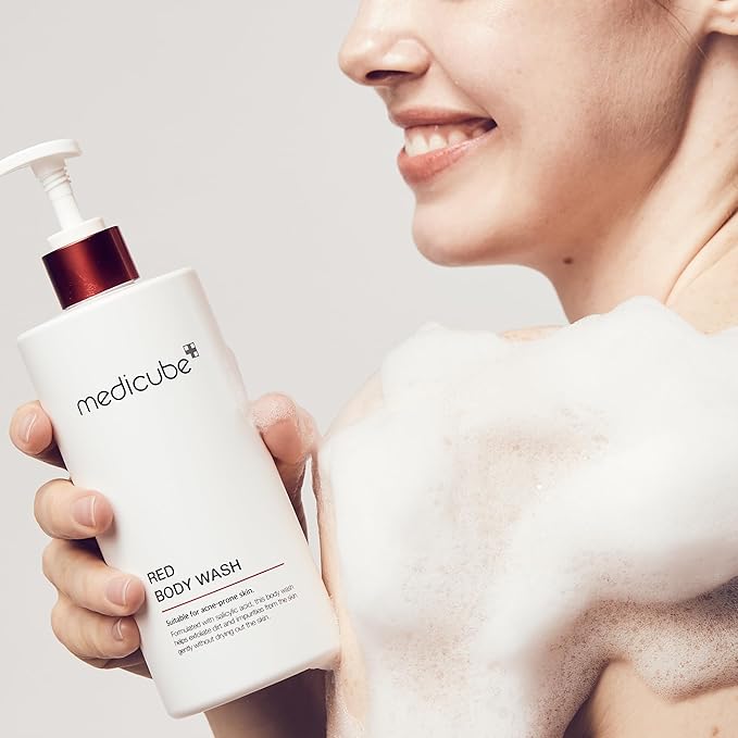 medicube Red Body Wash 14.10 Fl.oz I Low pH and Hydrating Cleanser with Salicylic Acid, Lactic Acid, Niacinamide and Hyaluronic Acid Suitable for Bacne Treatment | Korean Skin Care