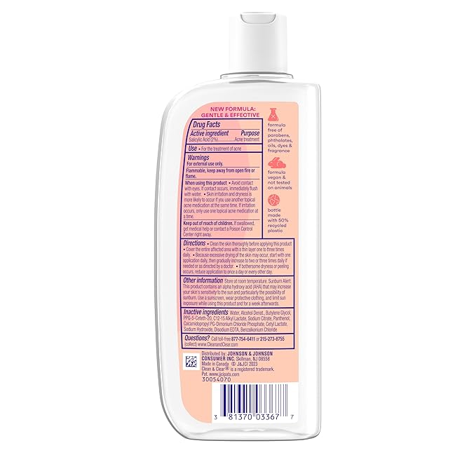 Clean & Clear Essentials Oil-Free Acne Toner, 2% Salicylic Acid Acne Treatment, Gentle Facial Toner for Pimples Cleanses Pores to Clear & Remove Blackheads, Fragrance Free, 8 fl. oz (Pack of 2)